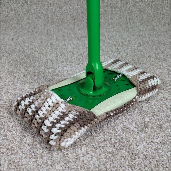 Handmade Crochet Swiffer Cover - Chocolate Milk Reusable Mop Pad Washable Refill - Picture 2 of 4